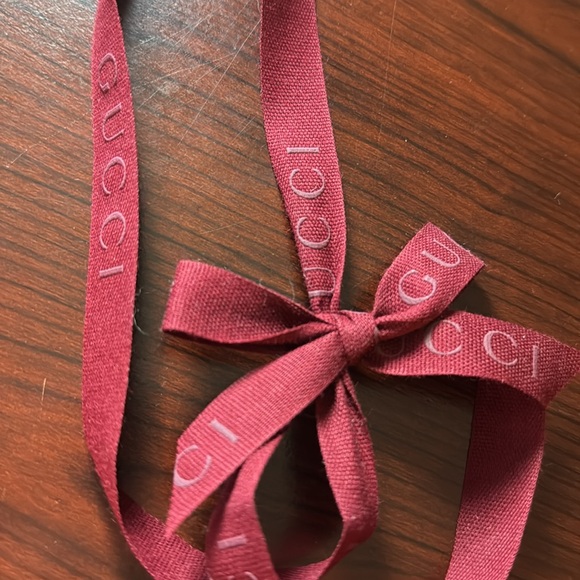 Gucci Ribbon - Picture 2 of 2